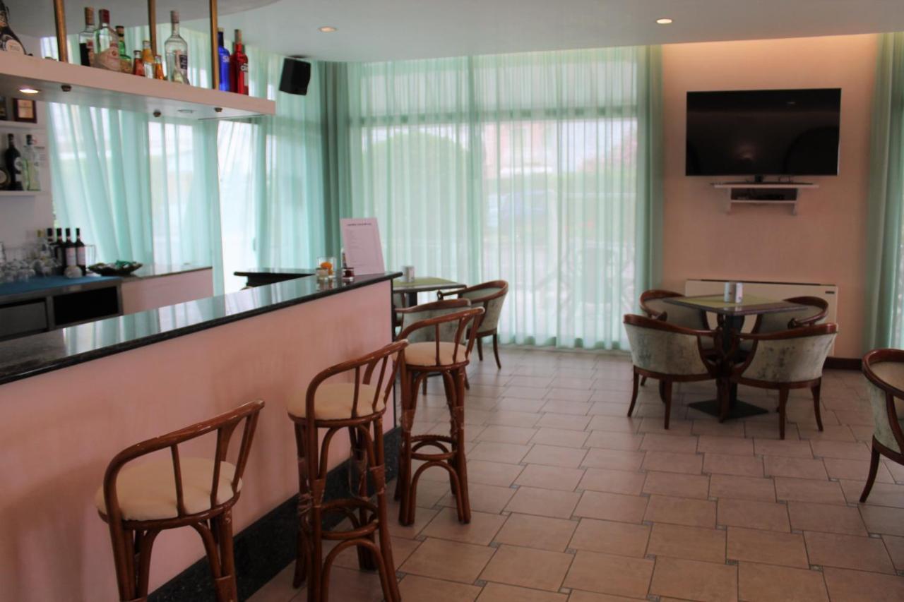 Hotel Palme Park & Beach Included Lido di Jesolo Luaran gambar