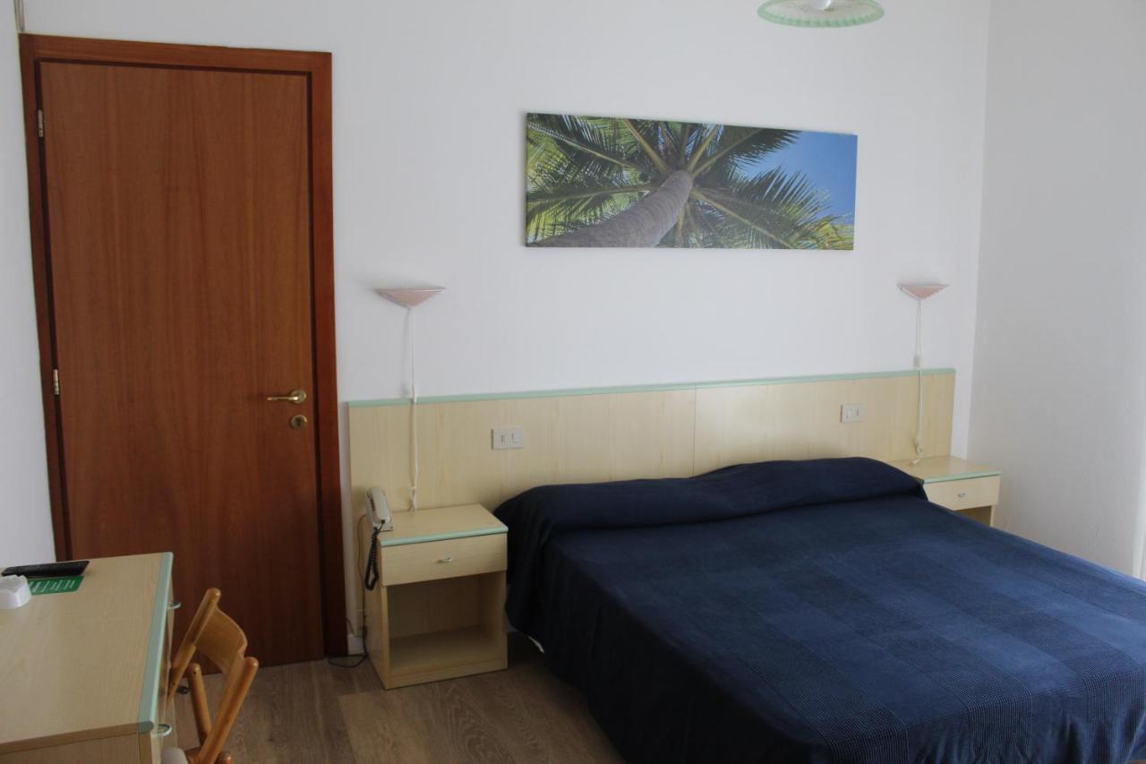 Hotel Palme Park & Beach Included Lido di Jesolo Luaran gambar