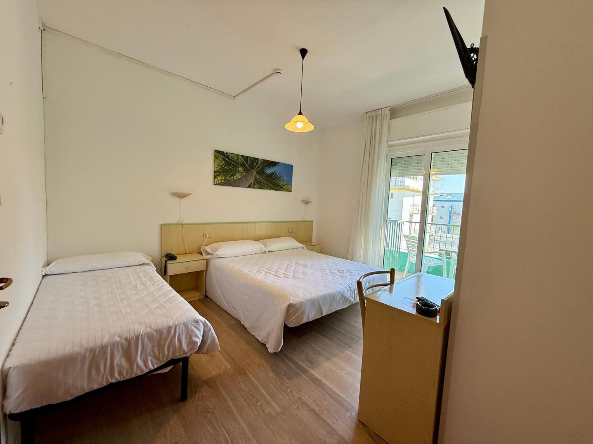 Hotel Palme Park & Beach Included Lido di Jesolo Luaran gambar