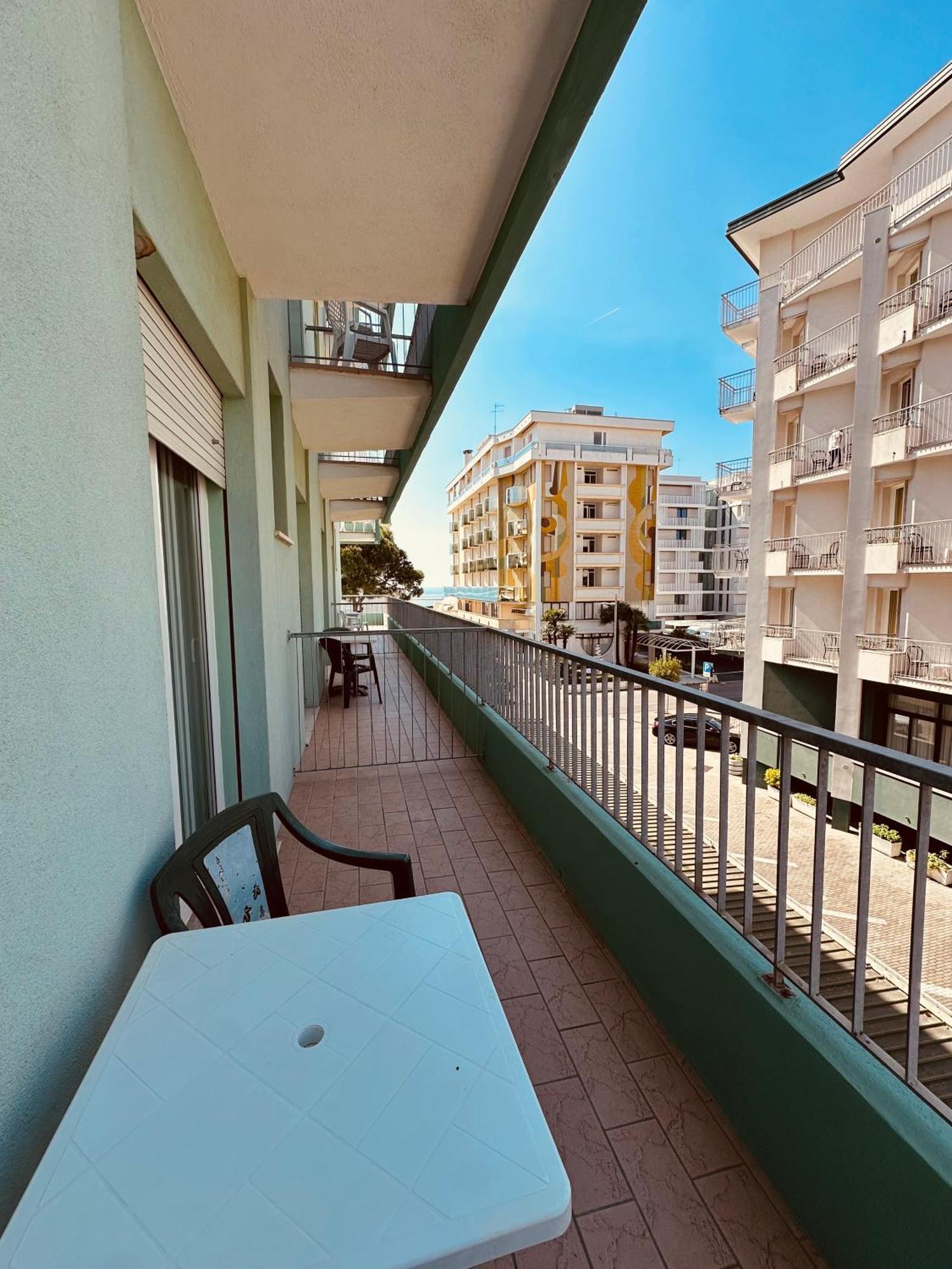 Hotel Palme Park & Beach Included Lido di Jesolo Luaran gambar